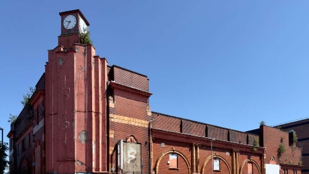 Former Grand Theatre, Oldham.  Photo: Mark Watson