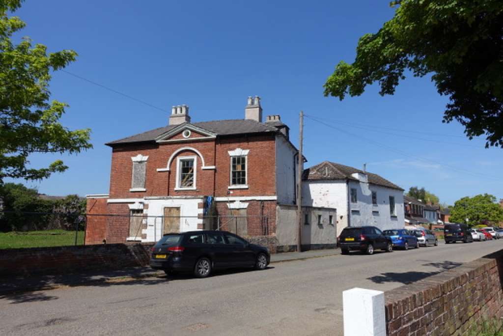 The Lady in Grey, Shardlow, Derbyshire -May 2022 - Chris and Ruth Taylor-Durant